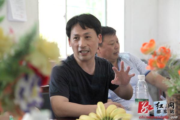 黎仁寅到灵官殿镇民青村现场办公