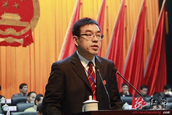 县法院院长戴翼作法院工作报告县检察院检察长张世杰作检察工作报告