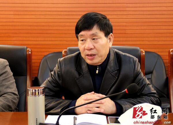 刘细云主持召开挂点联系重点项目推进会