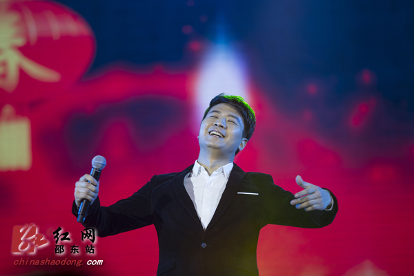 邵东县举行百花迎春春节联欢晚会